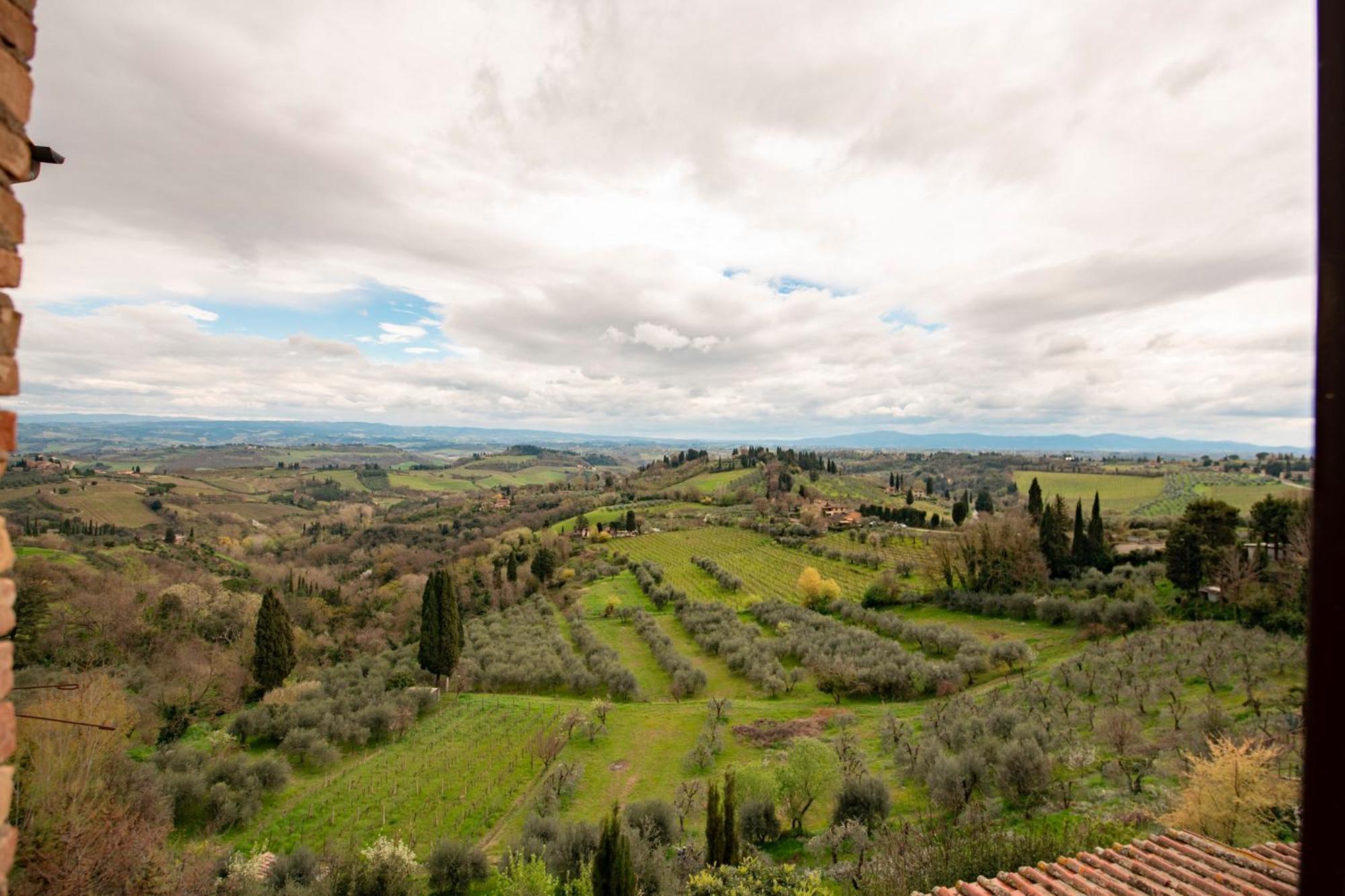 Bellavista Free Parking City Center San Gimignano Exteriör bild